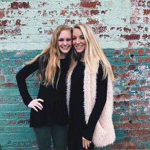 Meet your Posher, Ada